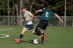 Soccer game at 具有里程碑意义的大学的 Charles Drake Athletic Field